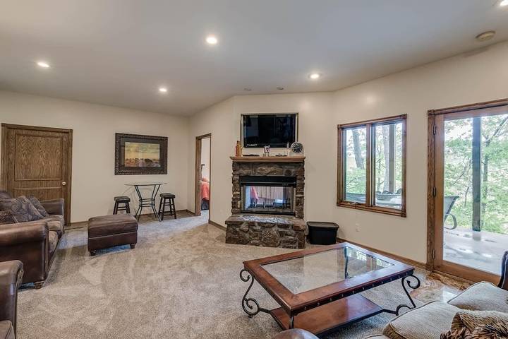 Vacation house for 13 people, with yard in Oklahoma