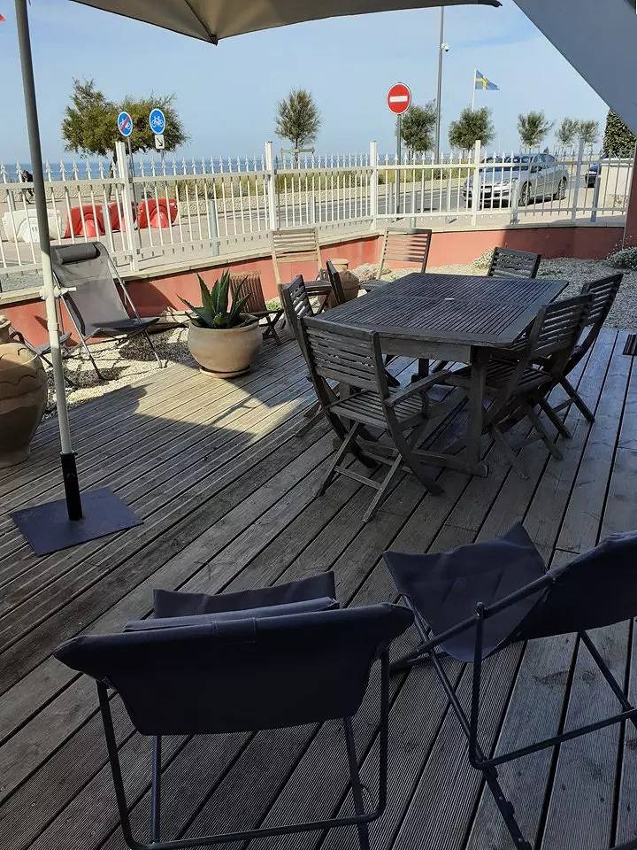 Entire apartment, 026 - Magnificent apartment with stunning sea views in Soulac-sur-Mer, Lesparre-Médoc region