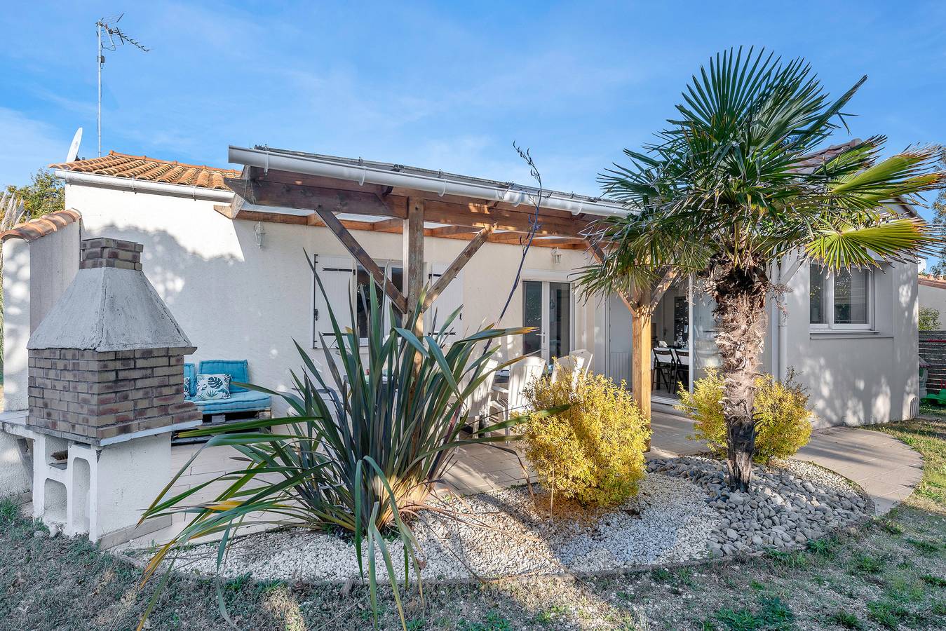 Jacuzzi, plage à 500m, 10 adultes 1 enfant in La Plaine-sur-Mer, Côte de Jade