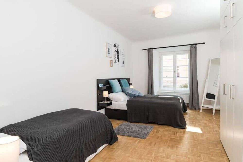 Apartamento entero, Family Stay Near Kunsthaus Graz | Sleeps 6 in Graz, Steirerland
