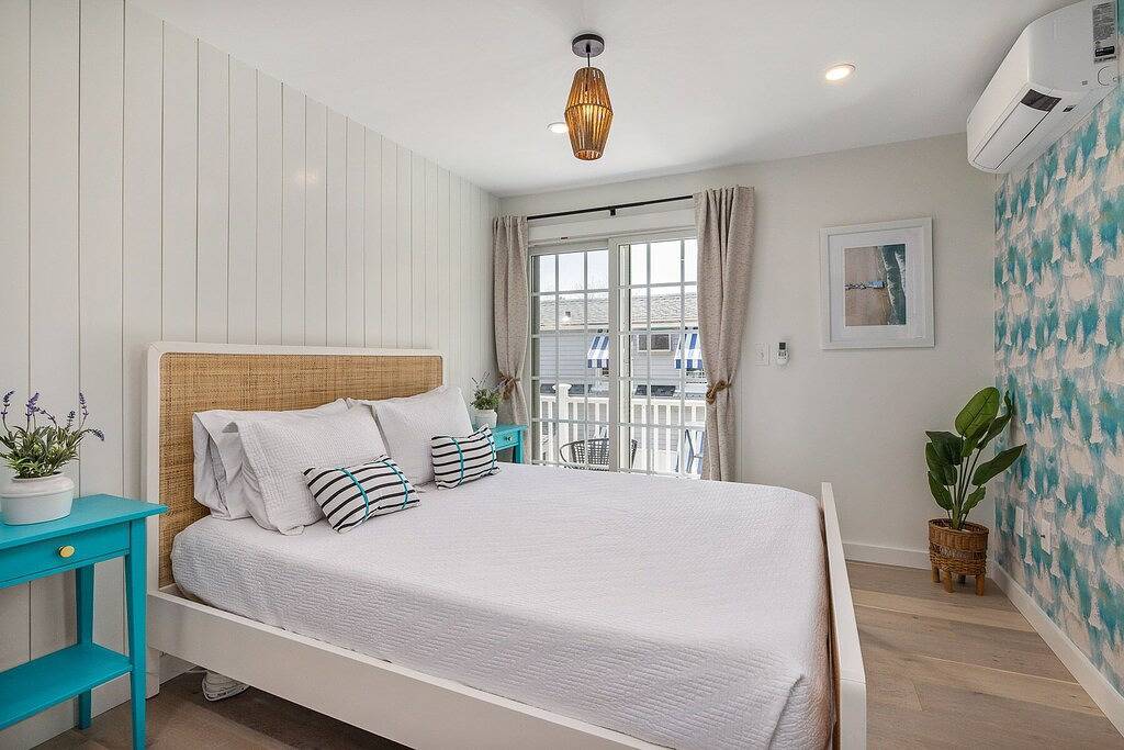 Ganze Wohnung, Twenty Shore - 2 Ocean Suite in Ogunquit, York County