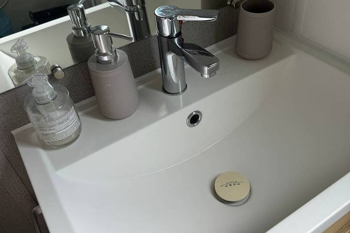Location de vacances pour 6 personnes, avec Jacuzzi ainsi que Jardin et Piscine à Loray - 4