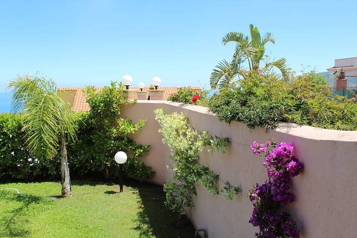 Maison de vacances pour 6 personnes, avec jardin et jacuzzi - 1