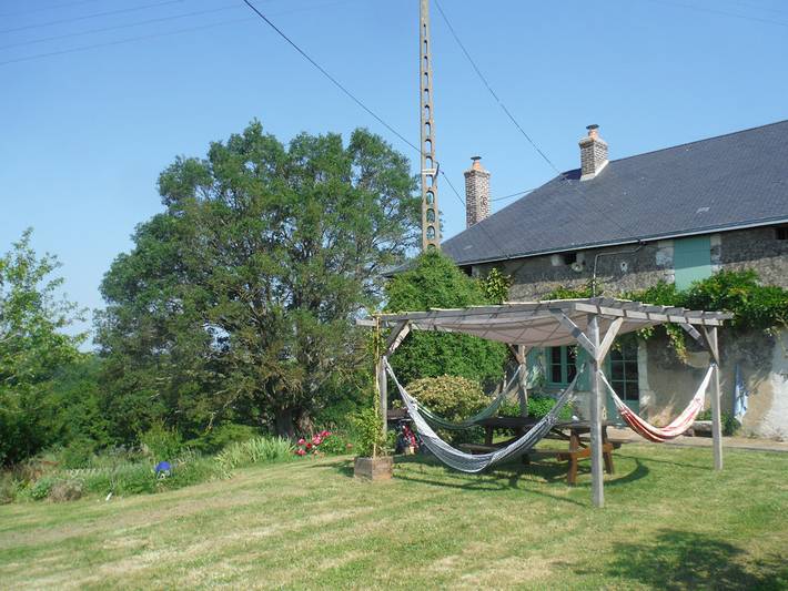Location de vacances pour 3 personnes, avec Jardin dans la Sarthe