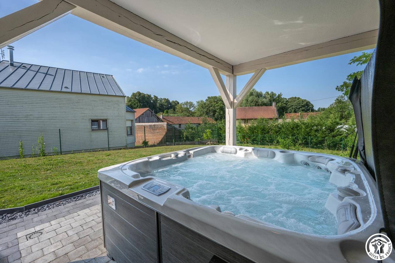 Les Murailles de Sorel in Orvillers-Sorel, Río Oise