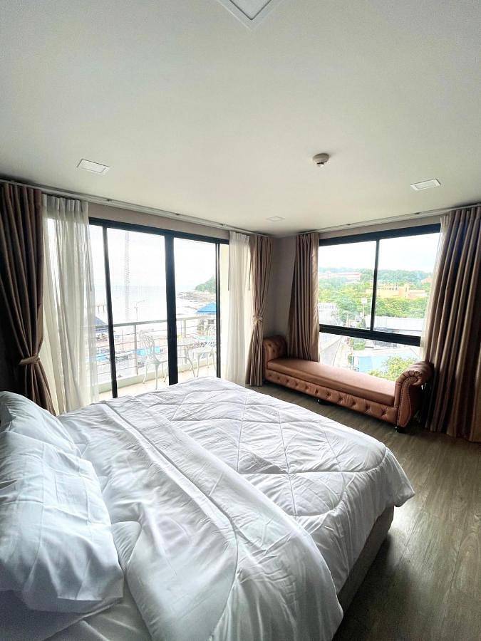 Apartamento de vacaciones para 4 personas, con balcón además de vistas al lago y piscina - 1