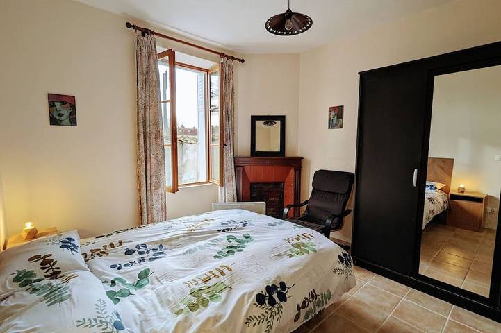 Gîte pour 4 personnes, avec jardin, animaux acceptés dans Le Menoux - 2