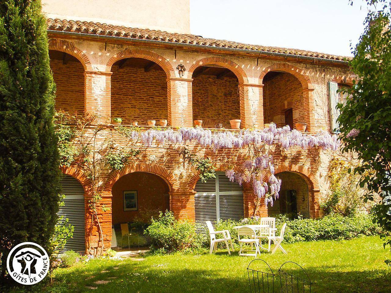 Casa de huéspedes para 2 personas con jardín in Cahors, Lot