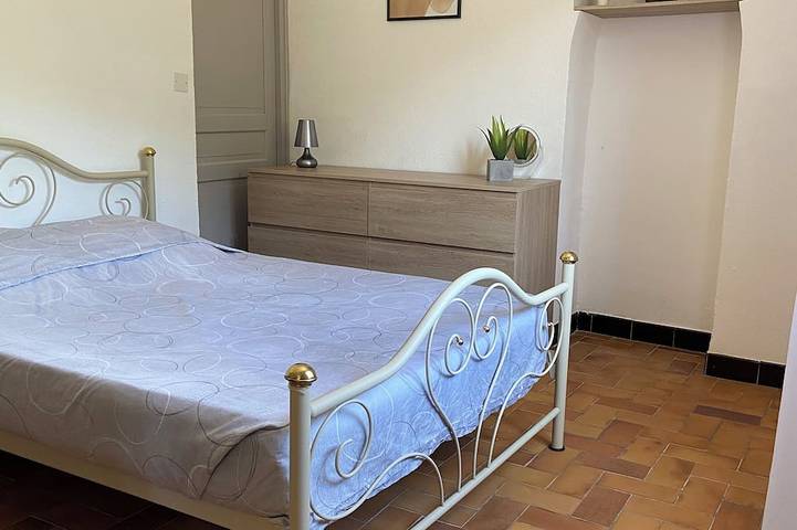 Quiet wine-growing estate in the heart of nature, ideal for family vacations in Brignoles, Región Brignoles