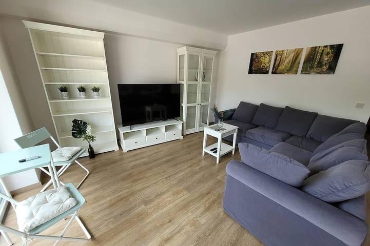 Ganze Wohnung, Eden Apartment mit kostenlosem Parkplatz in Ketschkemet, Kecskeméti járás