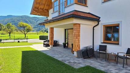Vakantiewoning voor 4 Personen in Salzkammergut Mountains, Strobl, Afbeelding 1