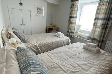 Holiday Rental for 4 People in Porthleven, Cornwall, Photo 2