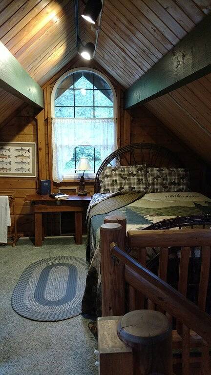 Vacation rental for 6 people, with balcony in Hood Canal