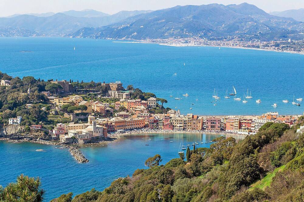 Appartamento intero, Appartamento carino con 2 camere da letto a Rapallo in Rapallo (Città), Rapallo