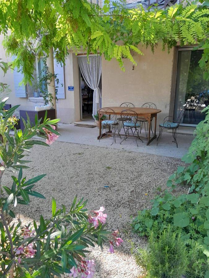 Location de vacances pour 6 personnes, avec jacuzzi et jardin à Beaumes-de-Venise - 3