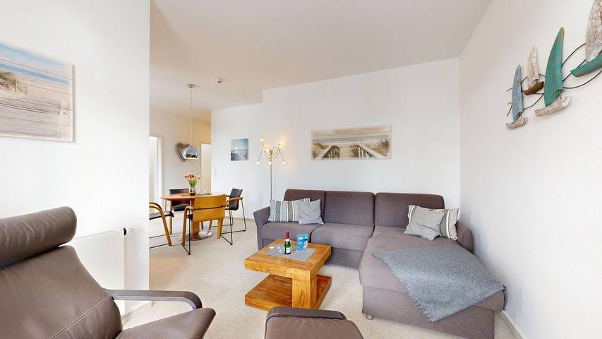 Ferienwohnung für 4 Personen, mit Balkon und Sauna in Binz, Rügen