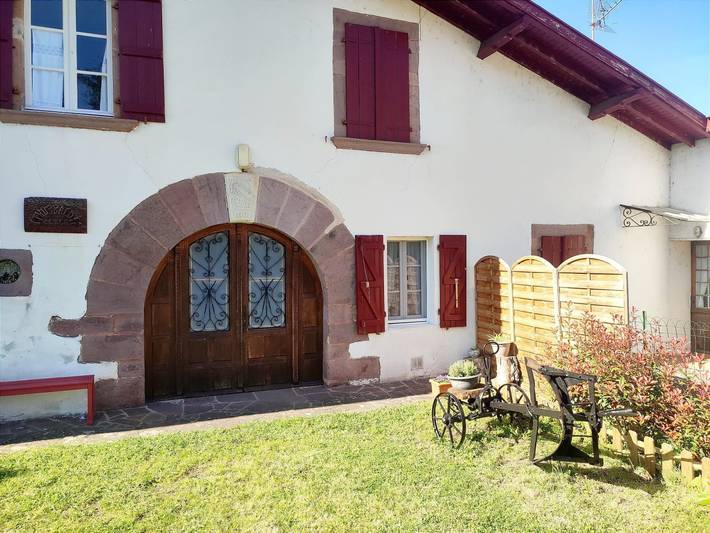 Gîte pour 5 personnes, avec jardin