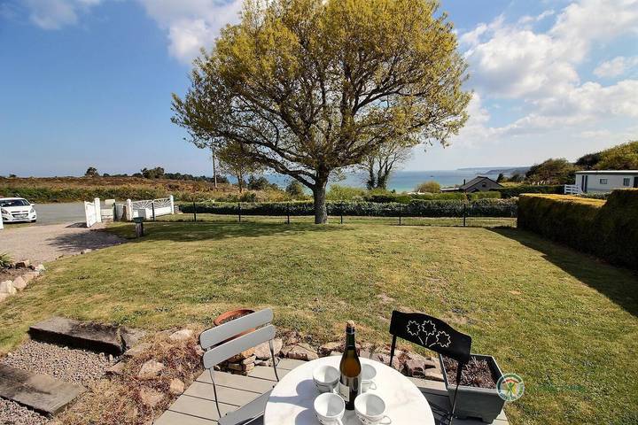 Gîte pour 4 personnes, avec terrasse et jardin dans Les Hospitaux (Erquy) - 2