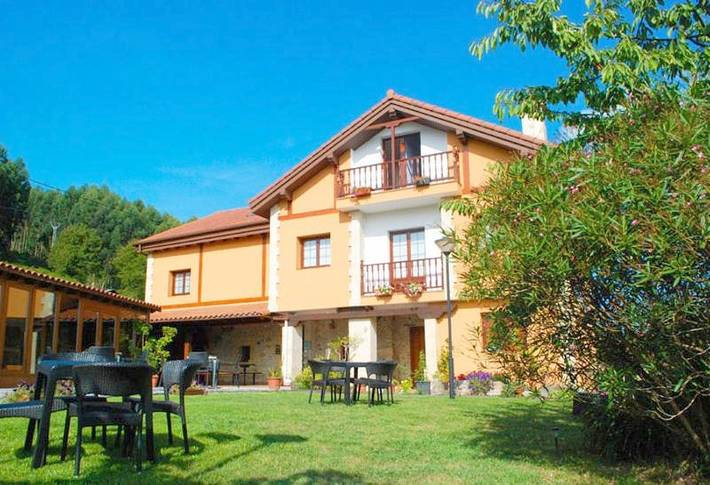 Casa rural para 3 personas, con Terraza y Jardín en Bareyo - 3