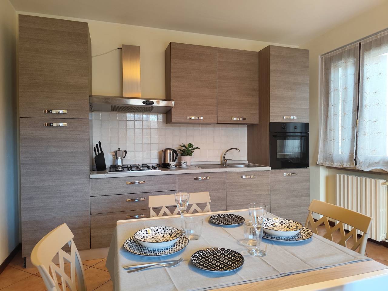 Appartement entier, Peschiera Monte Baldo in Peschiera del Garda, Montagnes autour du lac de Garde