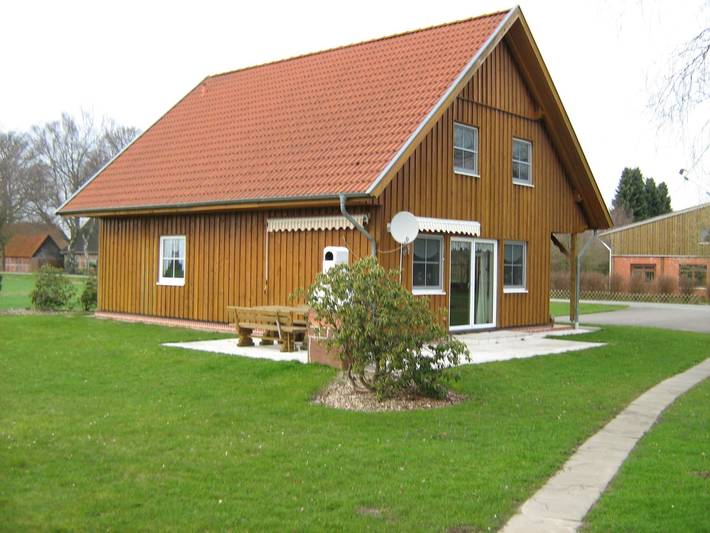 Ferienhaus für 16 Personen, mit Terrasse und Garten sowie Pool in Naturpark Wildeshauser Geest
