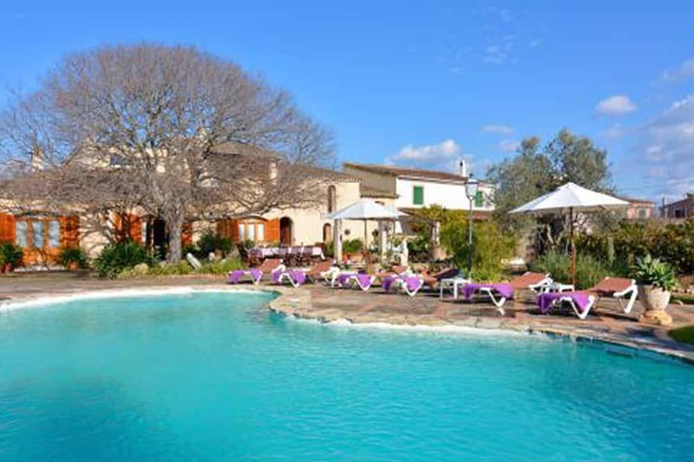 Villa 'Cas Moliner' con Wifi, A/C y piscina privada in Son Sardina, Palma