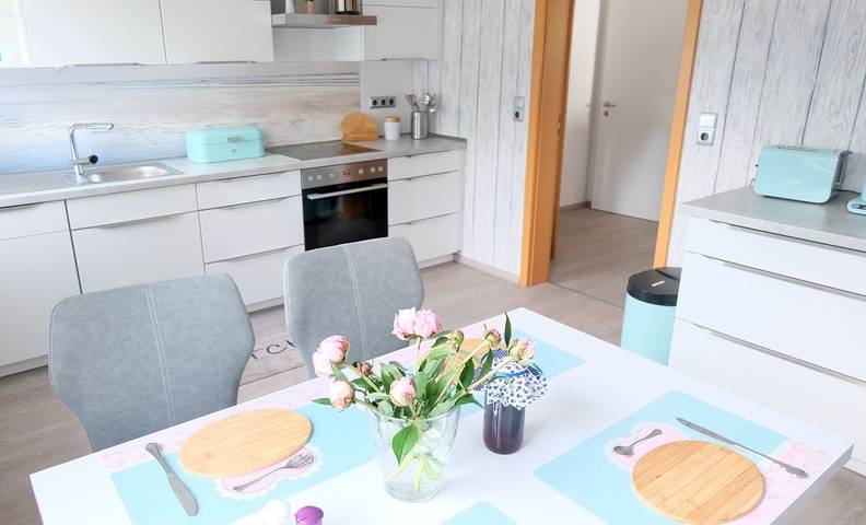 Ganze Ferienwohnung, Ferienhaus "Heimathafen Weimar" - Ferienhaus, 120 qm, 2 Schlafzimmer, 1 kleines Lesezimmer, max. 4 Personen in Weimar, Weimarer Land
