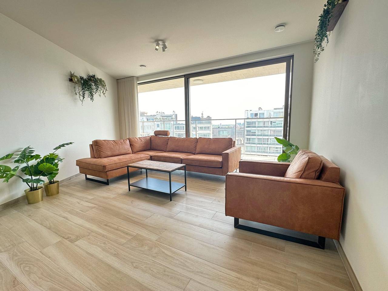 Apartamento entero, Alojamiento confortable para 10 personas in Amberes, Región de Amberes