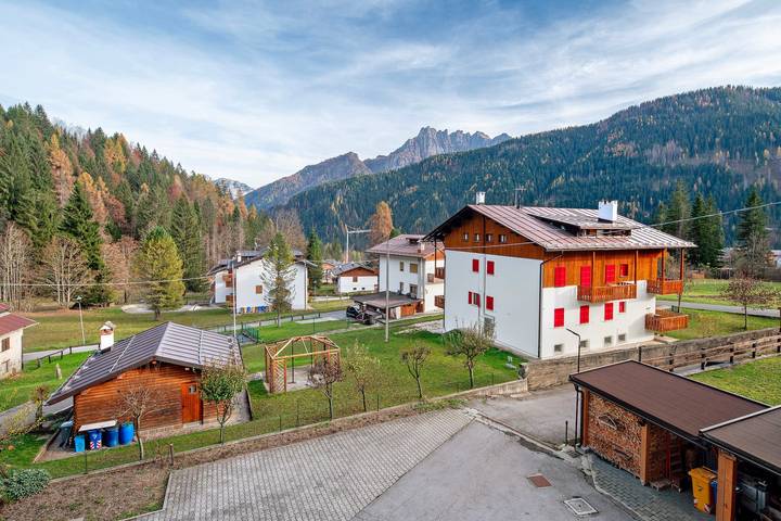 Gîte pour 7 personnes, avec jardin à Falcade - 3