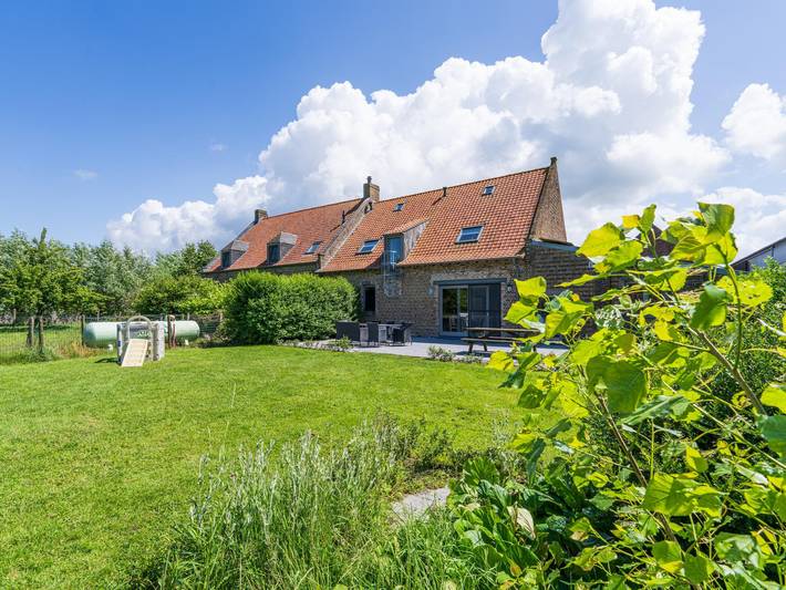 Location de vacances pour 16 personnes, avec Terrasse et Jardin dans Leffinge
