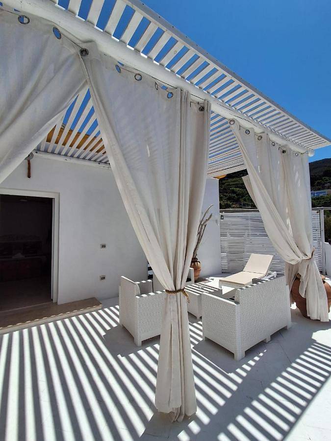 Hôtel pour 2 personnes, avec jardin à Ponza - 3