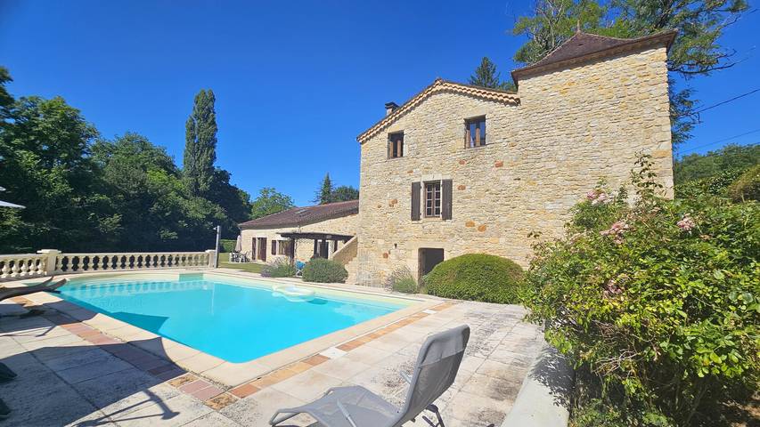 Villa pour 14 personnes, avec terrasse et jardin, animaux acceptés en Midi-Pyrénées - 2