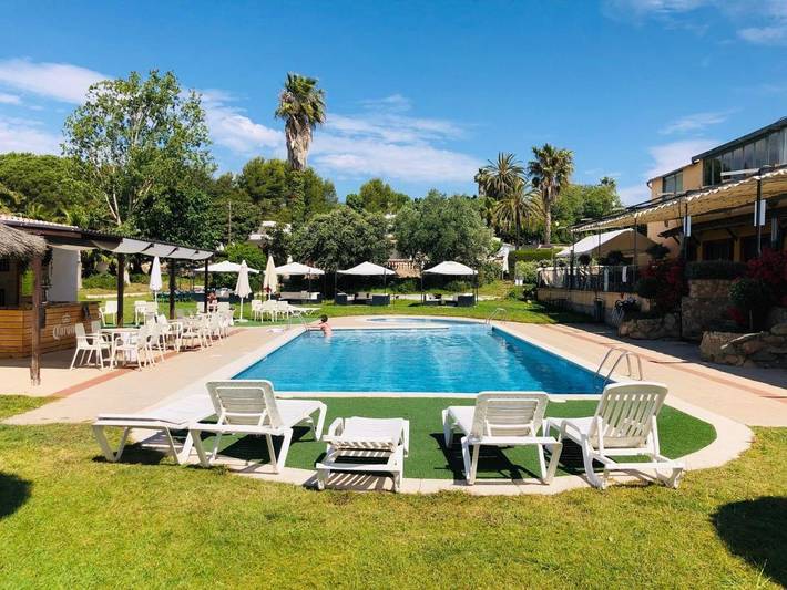 Gîte pour 2 personnes, avec piscine ainsi que jacuzzi et jardin à Lloret de Mar - 2