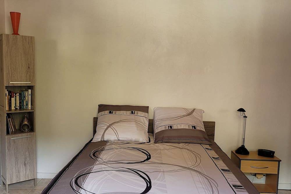 Entire apartment, Appartement au Calme in Bonnevaux, Thonon-les-Bains region