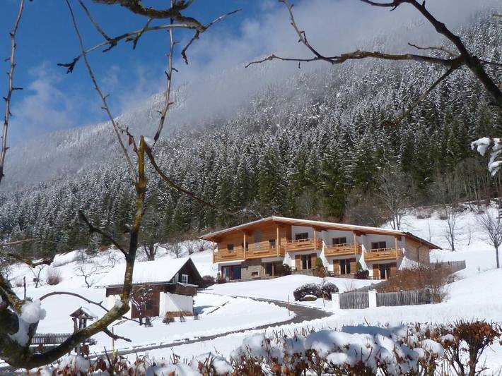 Ferienwohnung für 5 Personen, mit Balkon und Terrasse sowie Garten und Ausblick am Weissensee - 2
