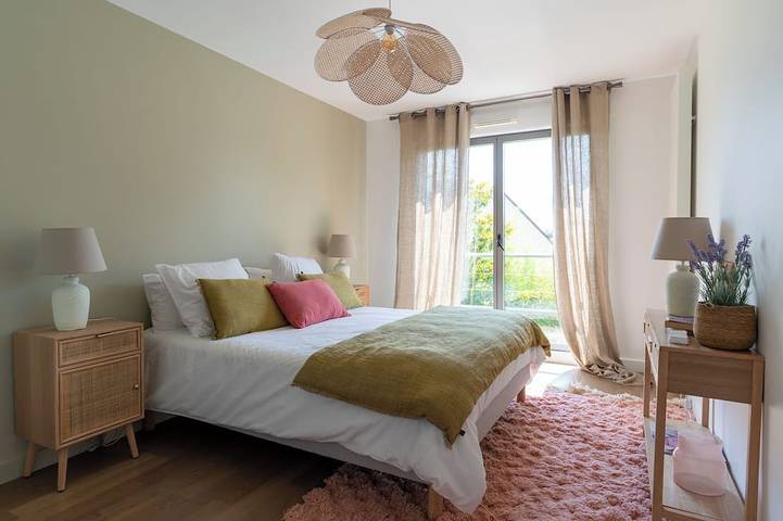 Location de vacances pour 12 personnes, avec jacuzzi et jardin, animaux acceptés à Vouvray - 3