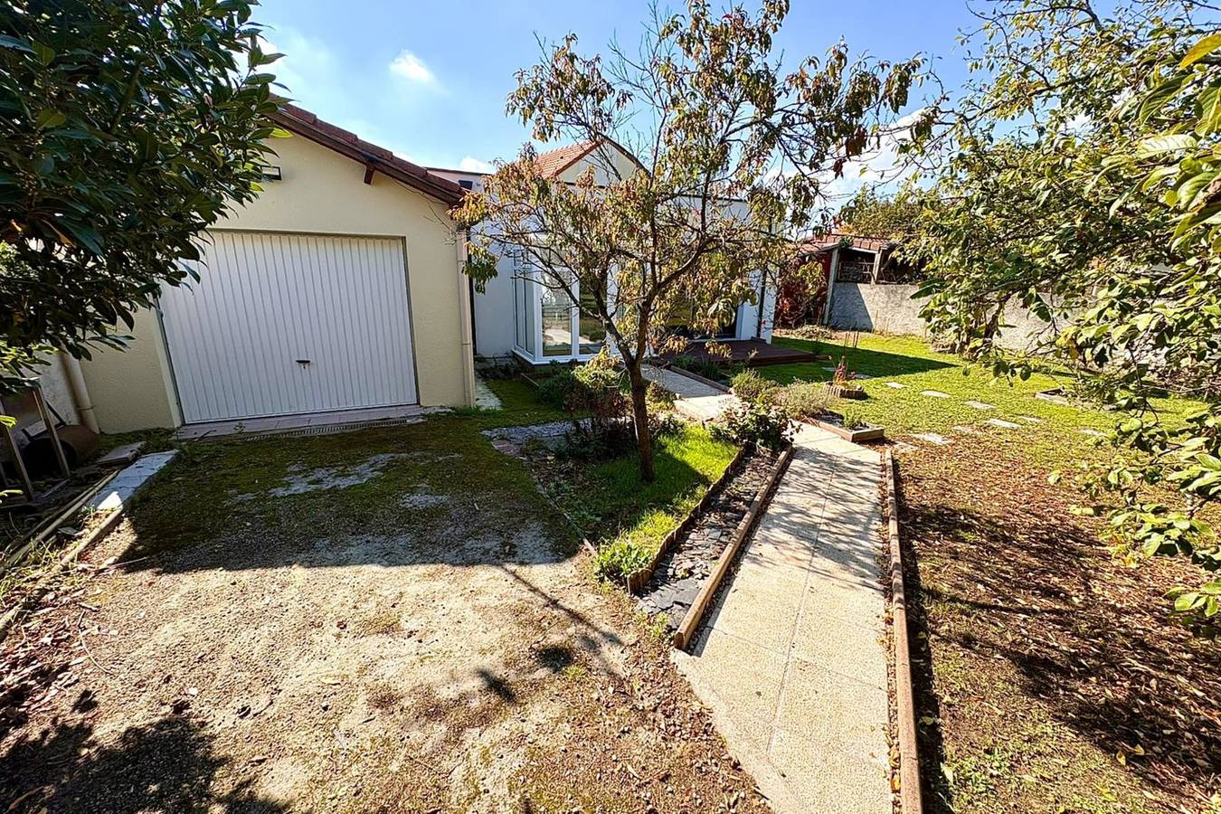 Bright house with garden in Saint-Sébastien-sur-Loire, Nantes e dintorni