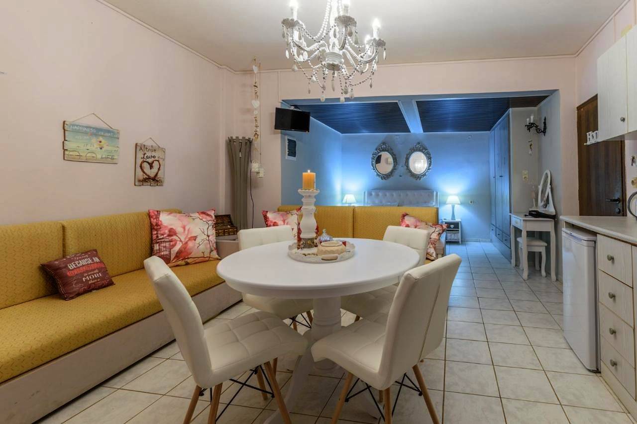 Entire apartment, Olympus Studios & Bungalows in Malia, Iraklio-Heraklio region
