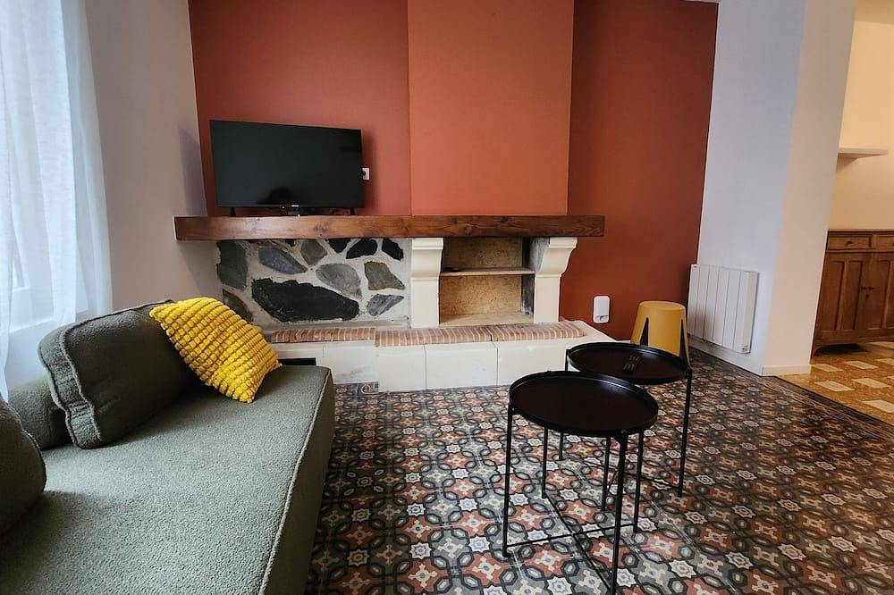 Ganze Wohnung, A stopover in Béthune? Garden apartment, peaceful and comfortable! in Béthune, Béthune und Umgebung