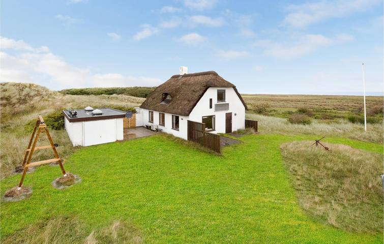 Ferienhaus für 6 Personen, mit Terrasse und Garten in Haurvig