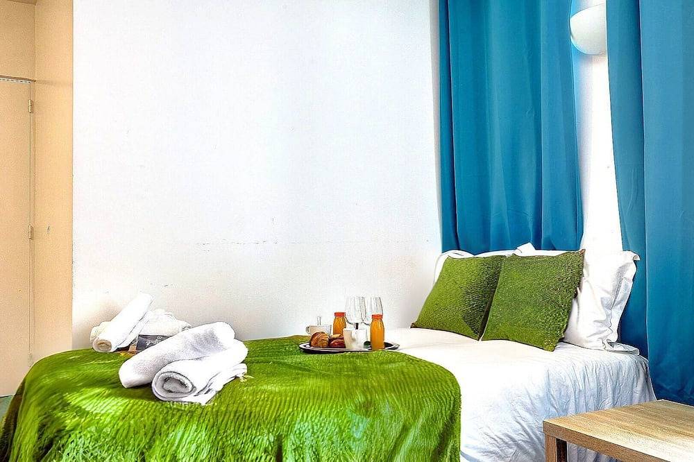 Apartamento entero, Amazone 136 - Beautiful Duplex Apartment in Bagnolet, Sena-Saint Denis