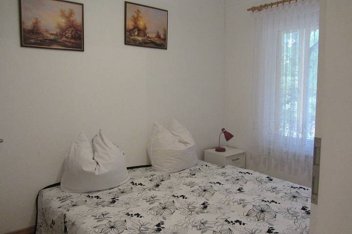 Bungalow für 4 Personen, mit Garten und Terrasse in Zempin - 2