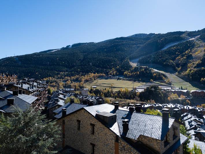 Gîte pour 4 personnes, avec balcon à El Tarter - 3