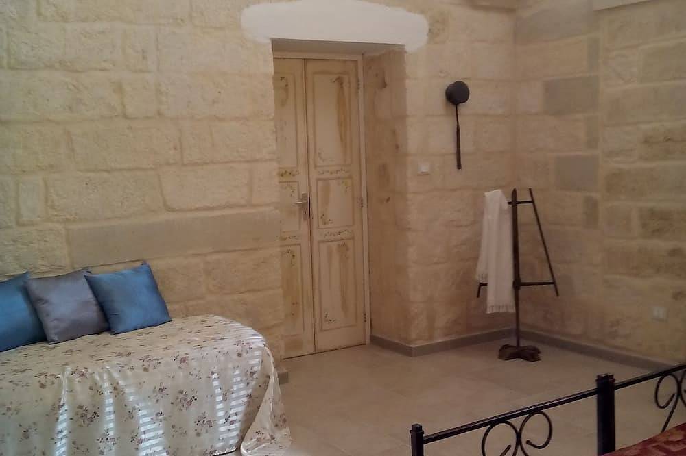 Das Haus der Großeltern von 1945 in Spongano, Lecce Provinz