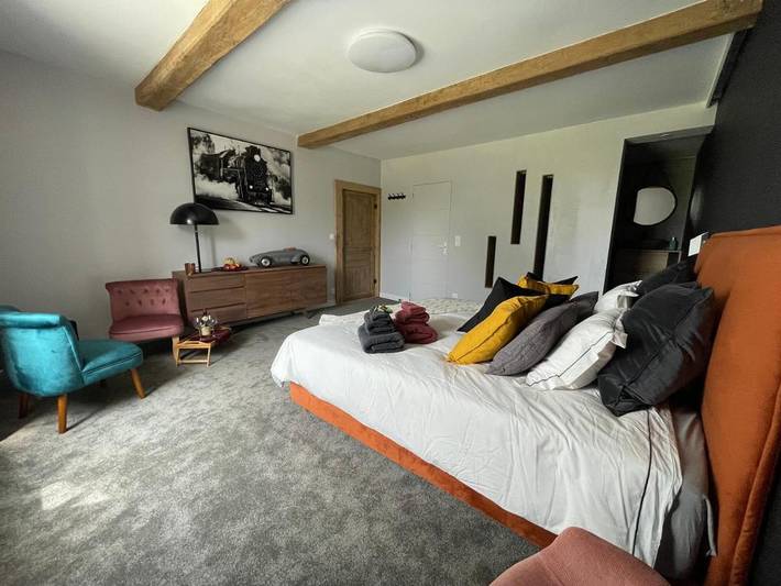 Location de vacances pour 2 personnes, avec jardin et vue à Vendresse - 4