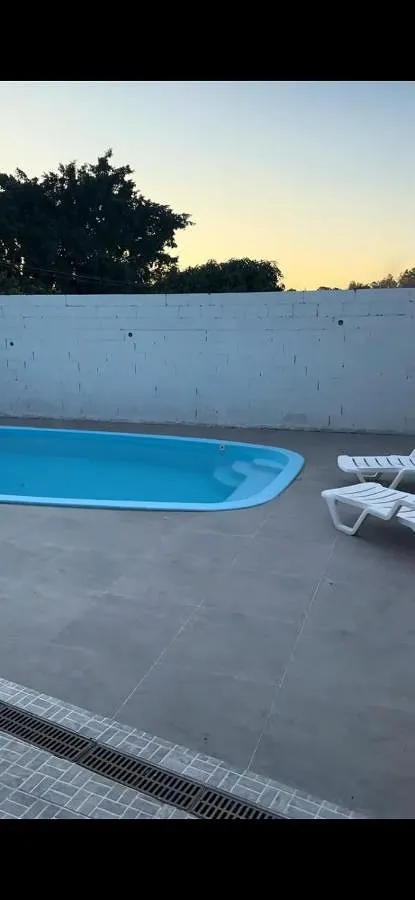Casa de vacaciones para 25 personas, con piscina además de jardín y terraza - 1