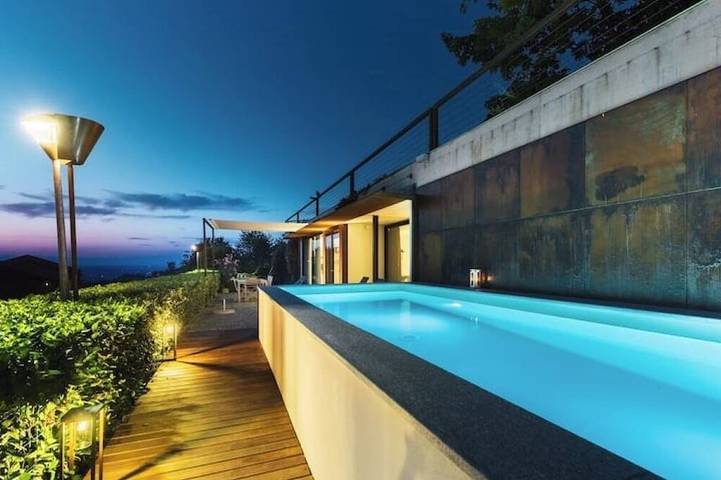 Ferienhaus für 4 Personen, mit Whirlpool und Terrasse sowie Sauna