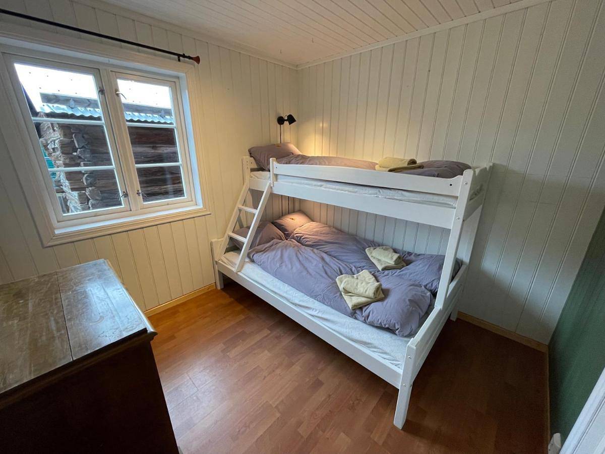 Ganze Wohnung, Two-Bedroom Apartment in Røros