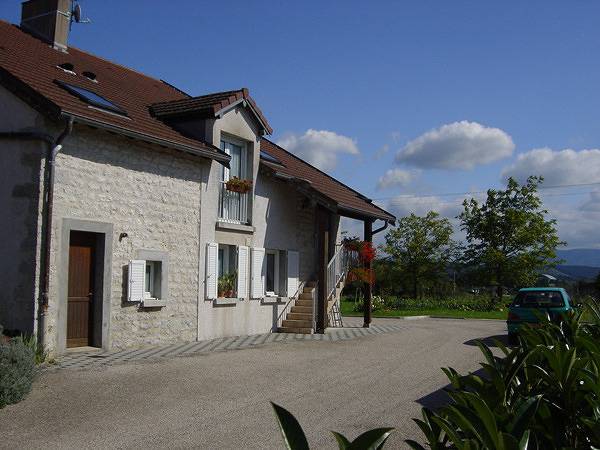 Gîte pour 2 personnes, avec Terrasse et Jardin à Chamblay
