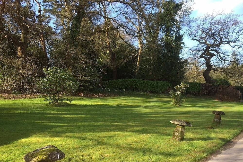 Cottage for 2 People in Guildford, Surrey Hills